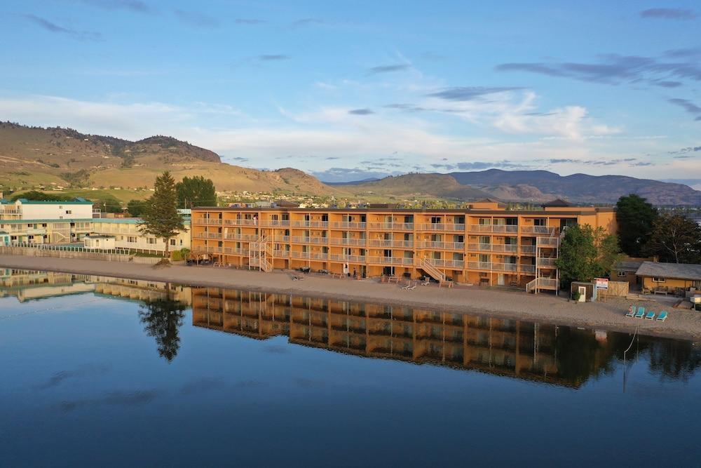 Coast Osoyoos Beach Hotel Extérieur photo