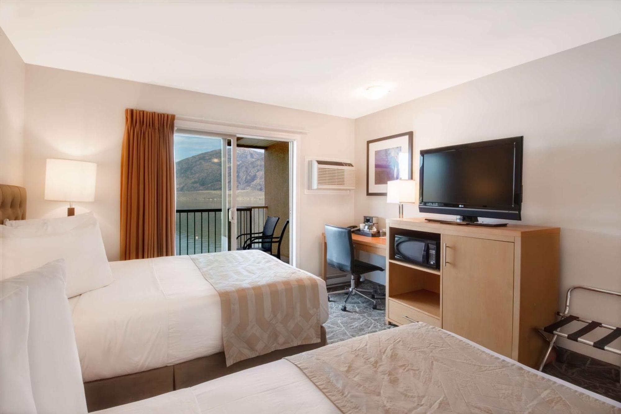 Coast Osoyoos Beach Hotel Extérieur photo