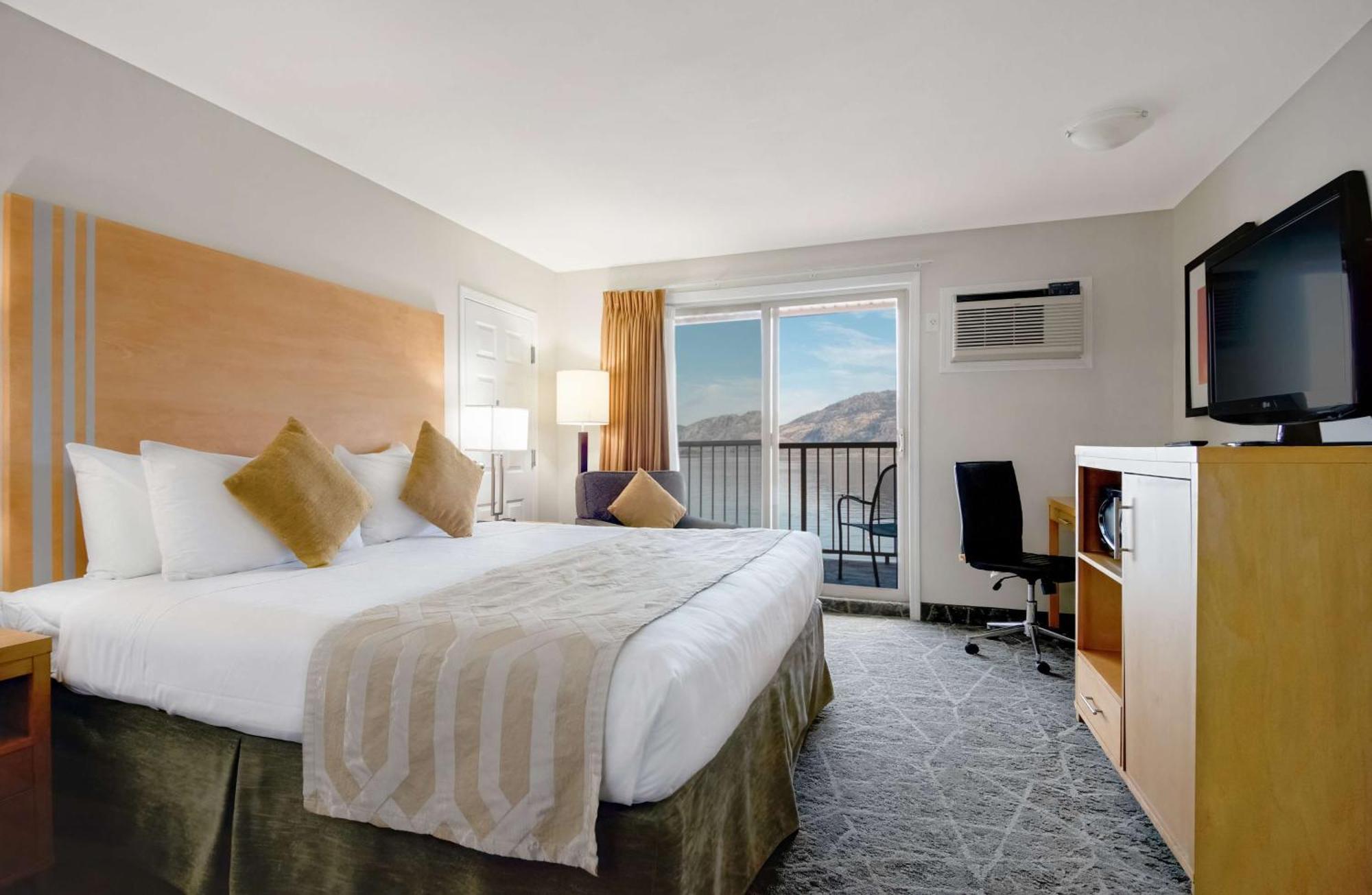 Coast Osoyoos Beach Hotel Extérieur photo