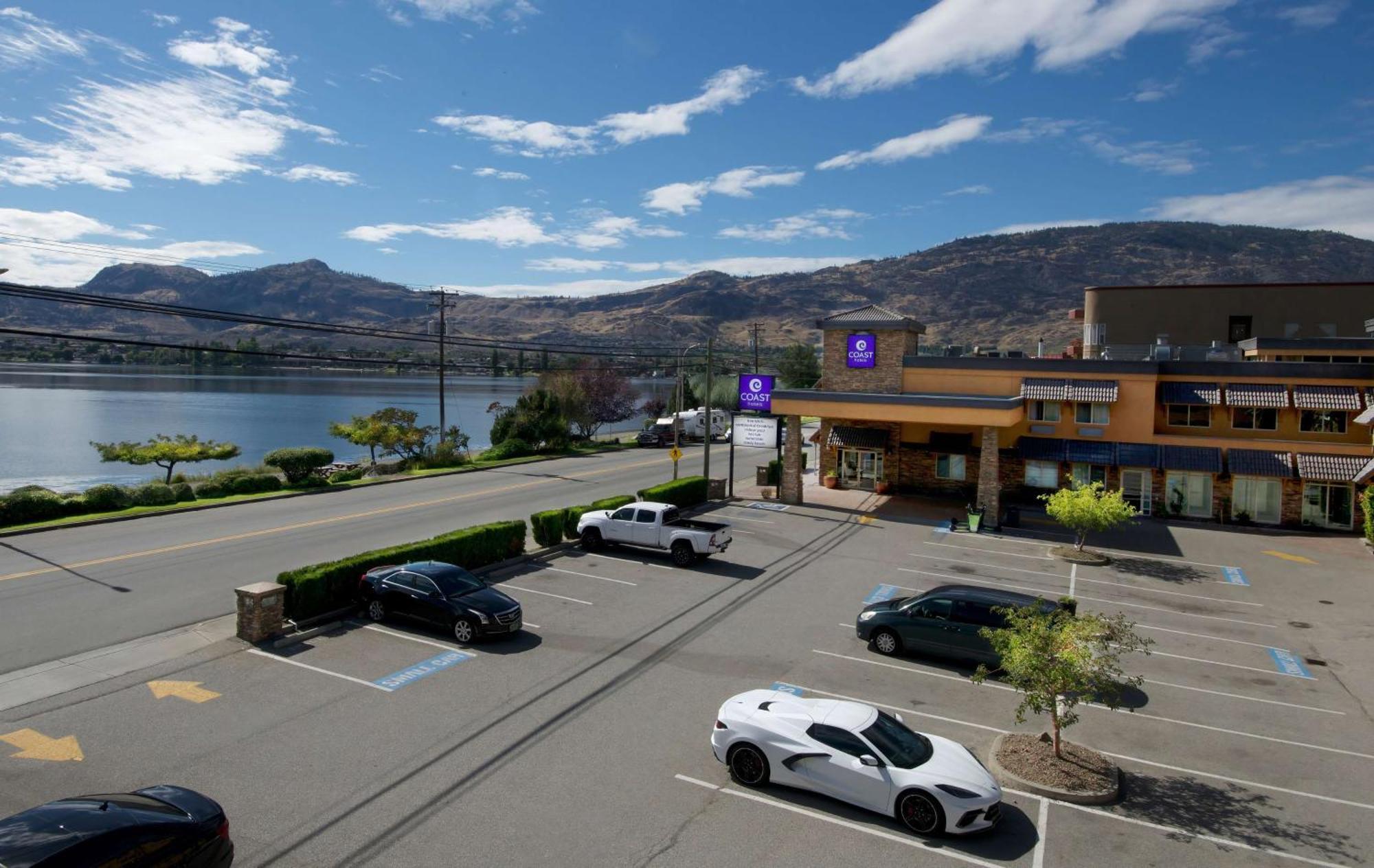 Coast Osoyoos Beach Hotel Extérieur photo