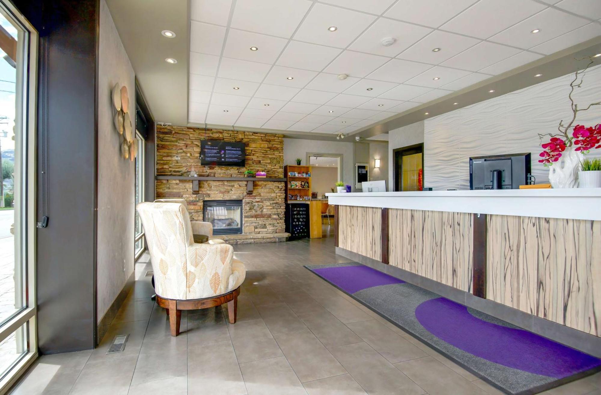 Coast Osoyoos Beach Hotel Extérieur photo