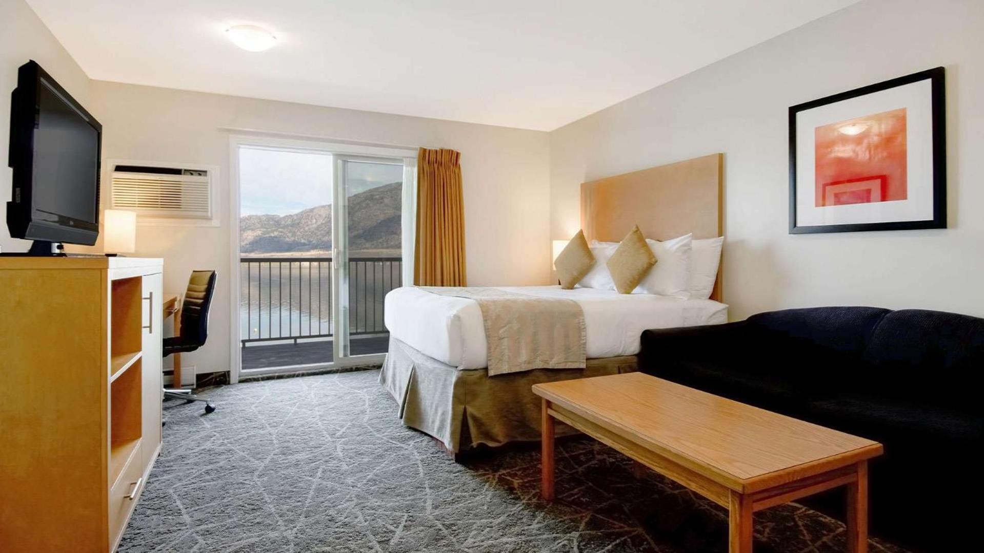 Coast Osoyoos Beach Hotel Extérieur photo