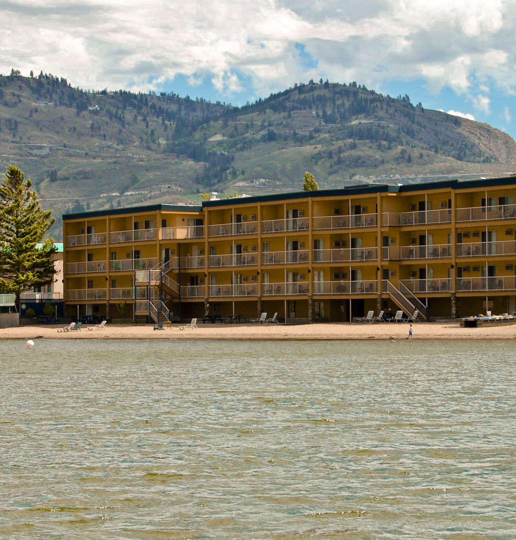 Coast Osoyoos Beach Hotel Extérieur photo