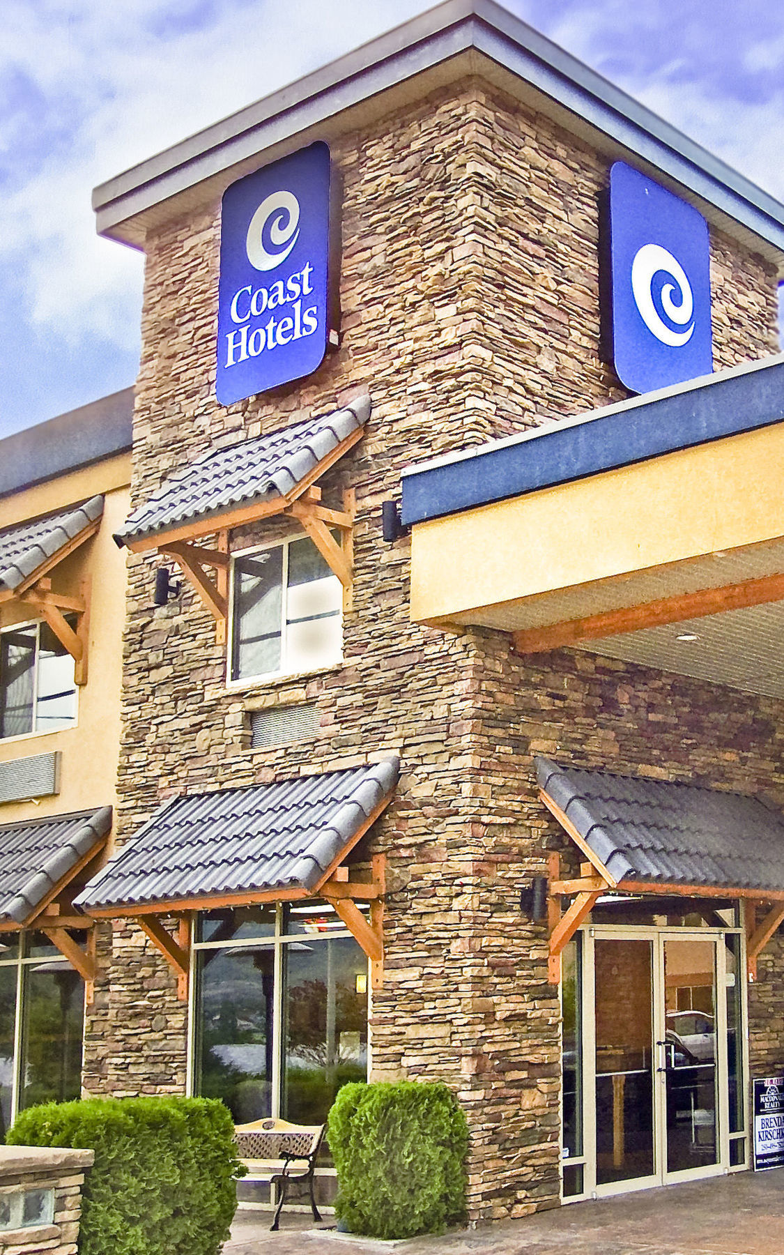 Coast Osoyoos Beach Hotel Extérieur photo